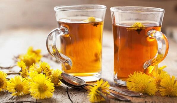 Dandelion tea for treating varicose veins